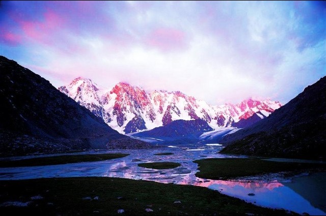 day-nui-thien-son-canh-quan-thien-nhien-tan-cuong